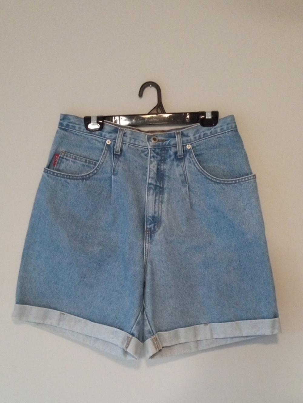 Vintage Y2K High Rise Mom Jean Shorts by B.U.M. Equipment - Picture 2 of 7